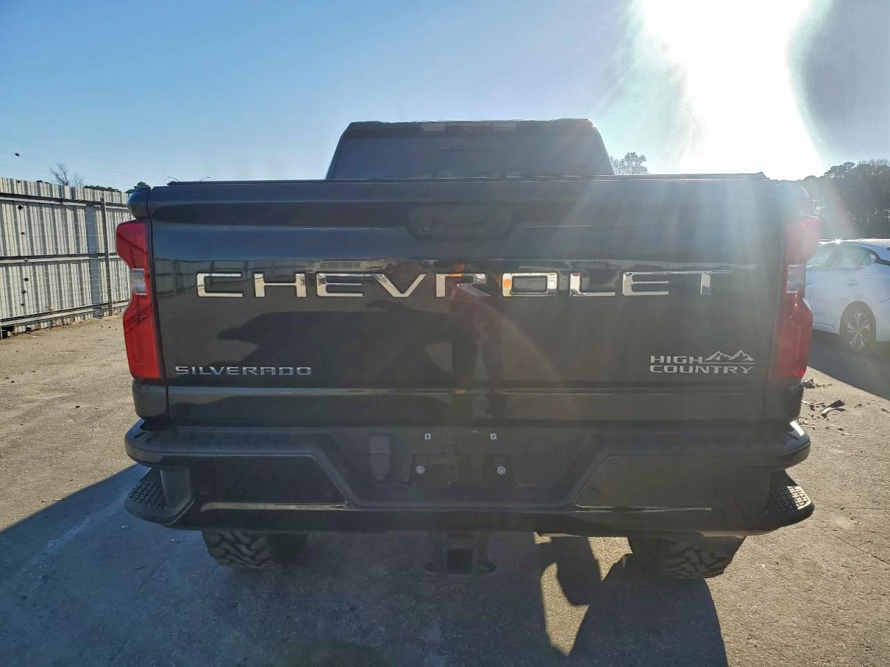 Chevrolet Silverado 6.6l K2500 High Country, снимка 6 - Автомобили и джипове - 54519198