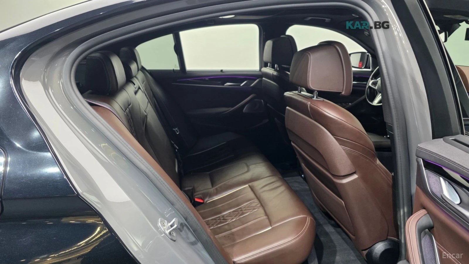 BMW 550 I / XDRIVE / M PKG / BOWERS / DISTRONIC / LASER, снимка 12 - Автомобили и джипове - 54670144