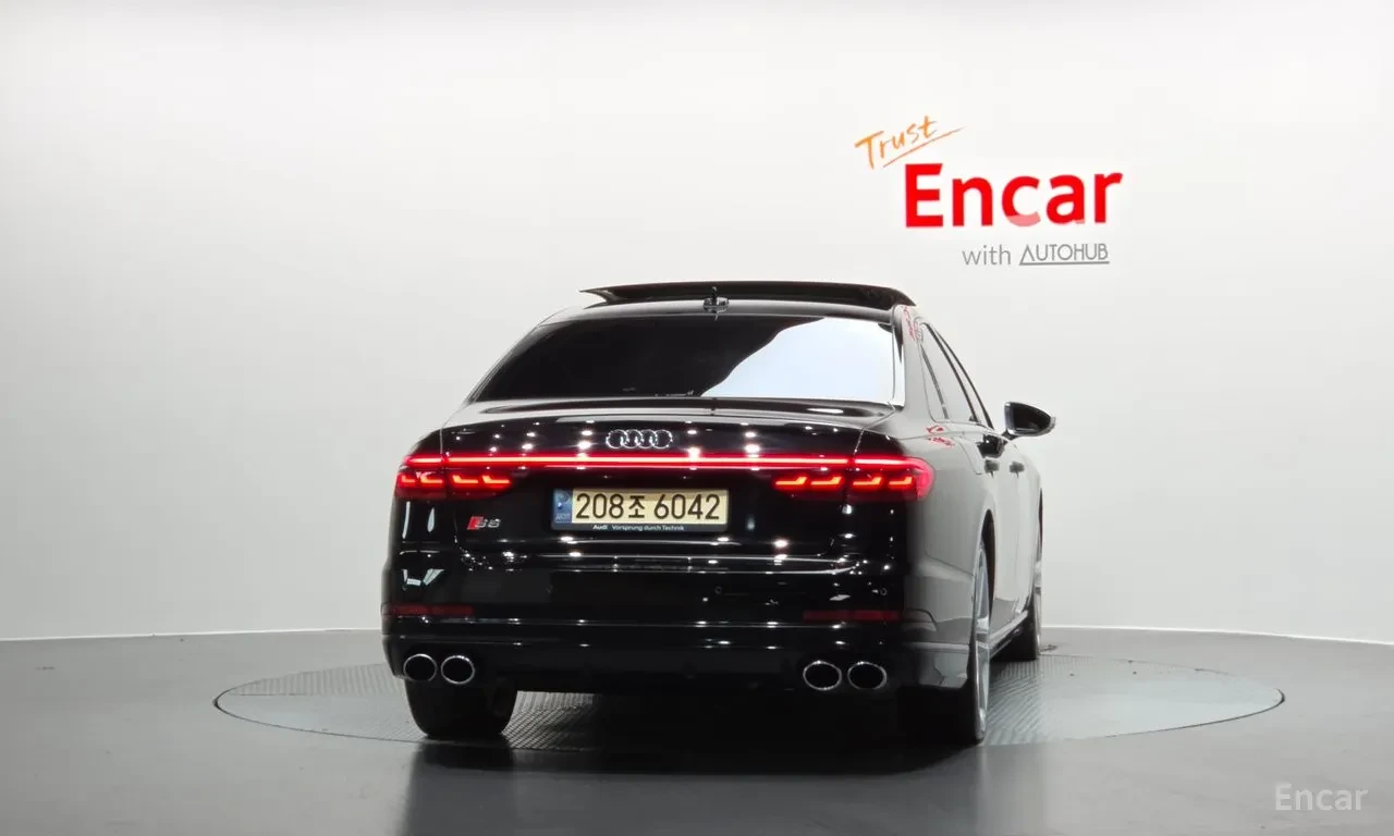 Audi S8 LONG QUATTRO* МАСАЖ* HUD* 360* SOFT CLOSE, снимка 4 - Автомобили и джипове - 55562115