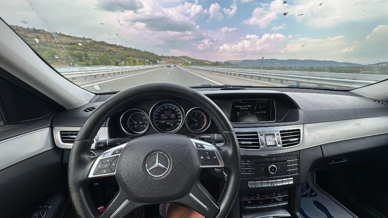 Mercedes-Benz E 200 Bluetec, снимка 10 - Автомобили и джипове - 55834843