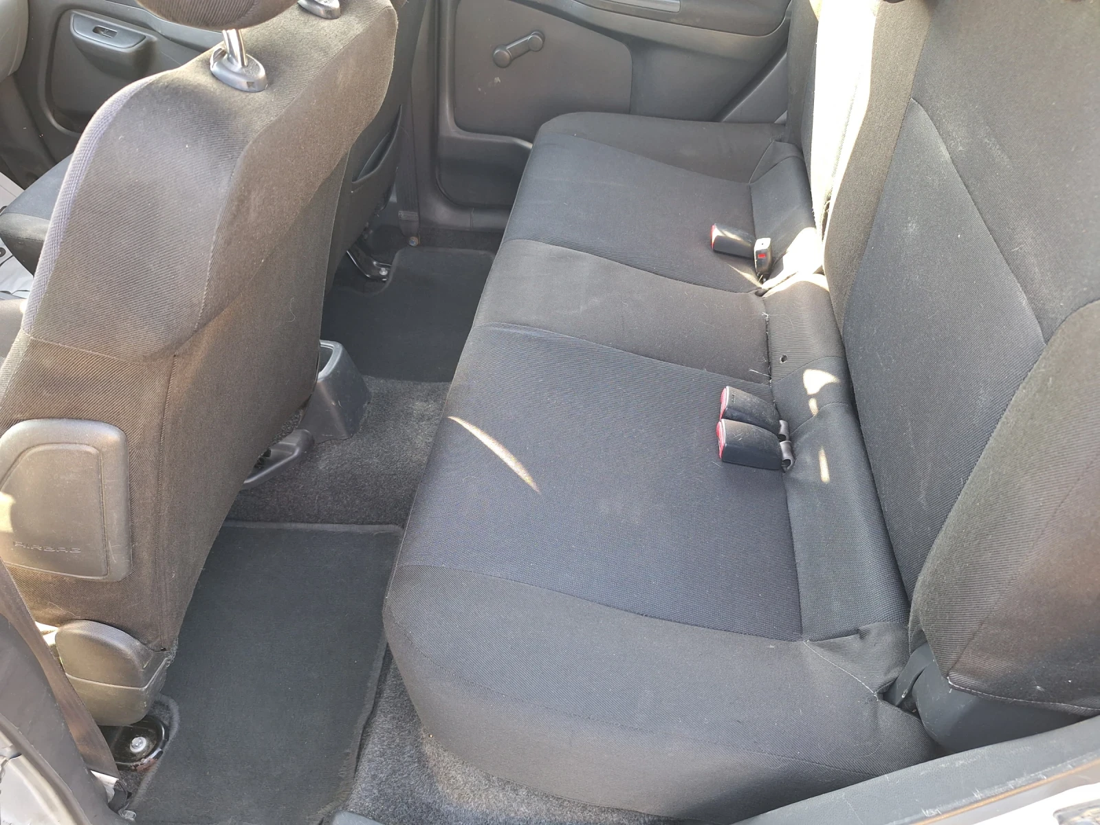 Subaru Justy 1.5 i , снимка 13 - Автомобили и джипове - 56009472