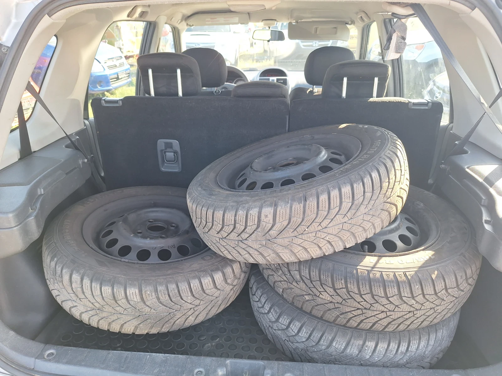 Subaru Justy 1.5 i , снимка 14 - Автомобили и джипове - 56009472