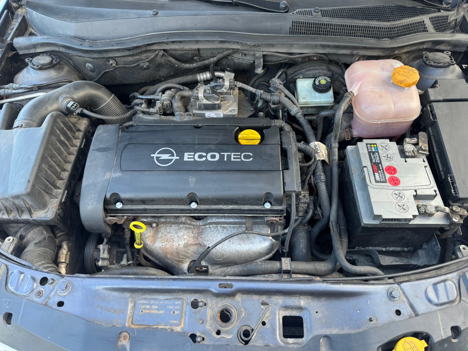 Opel Astra 1.6i 16v 105ps, снимка 15 - Автомобили и джипове - 56037917