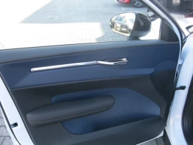 Volvo EX30 TWIN-PLUS/428HP/ACC/AMBI/BSA/CPLAY/L.ASS/DAB/972f, снимка 12
