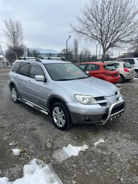 Mitsubishi Outlander 2.4i 4x4 LPG, снимка 2