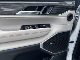 Jeep Grand Wagoneer CARFAX* АВТОФИНАНСИРАНЕ БЕЗ ПЪРВОНАЧАЛНА ВНОСКА, снимка 13