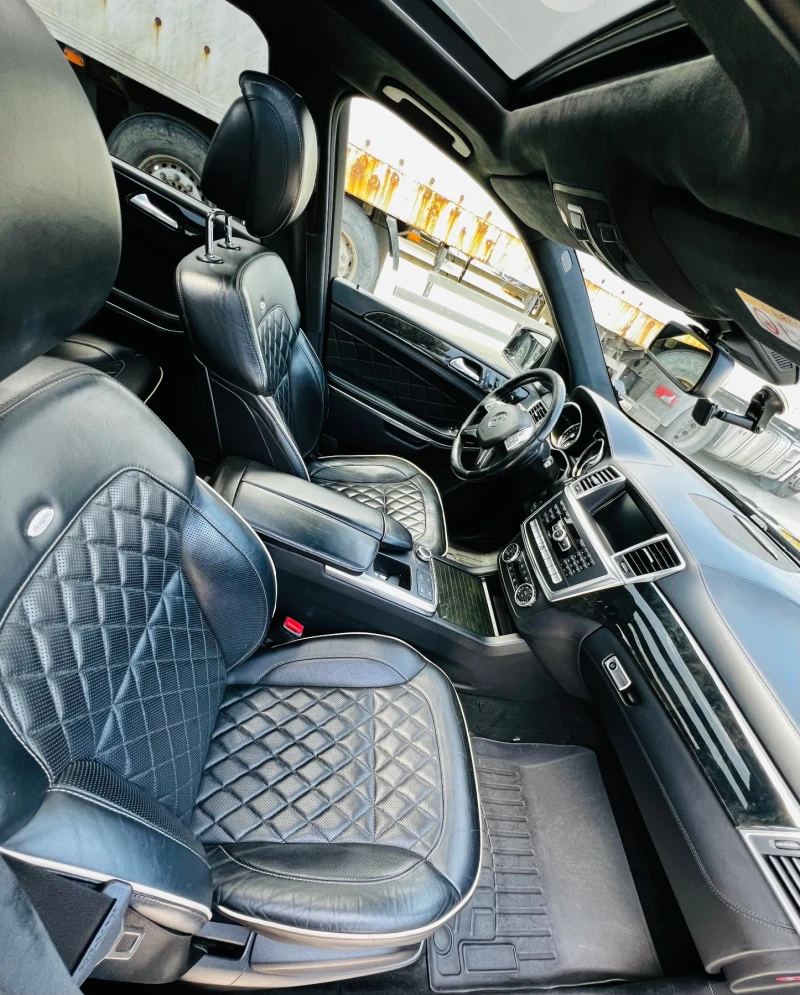 Mercedes-Benz GL 350 7места AMG DESIGNO Обдухване Подгрев Масаж Пано Di, снимка 12 - Автомобили и джипове - 51192479