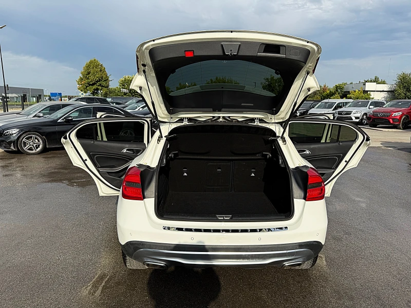 Mercedes-Benz GLA 200 4x4-PANORAMA-LED-BIXENON-KAMERA-GERMANIA !!!, снимка 16 - Автомобили и джипове - 51439660