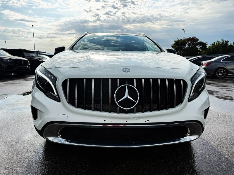 Mercedes-Benz GLA 200 4x4-PANORAMA-LED-BIXENON-KAMERA-GERMANIA !!!