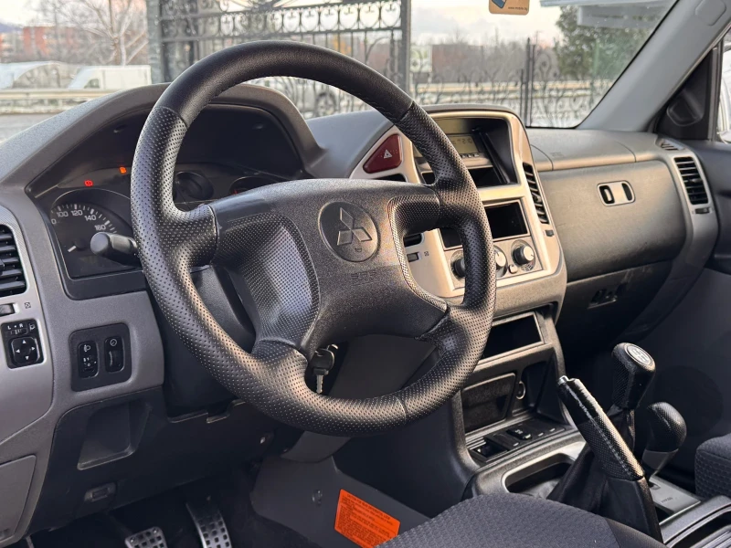 Mitsubishi Pajero 2.5DI-D ИТАЛИЯ 4х4, снимка 7 - Автомобили и джипове - 53049201