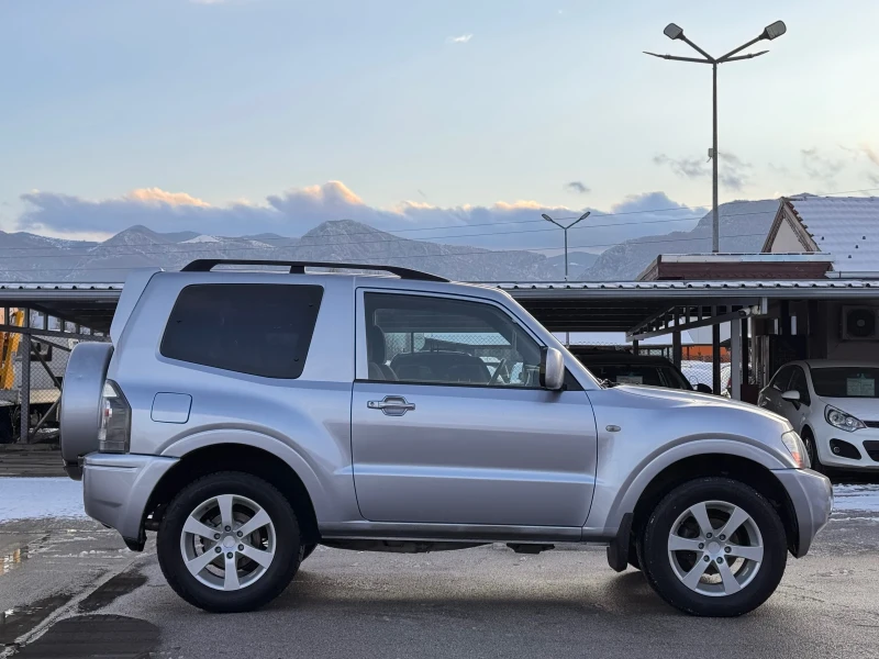 Mitsubishi Pajero 2.5DI-D ИТАЛИЯ 4х4, снимка 4 - Автомобили и джипове - 53049201