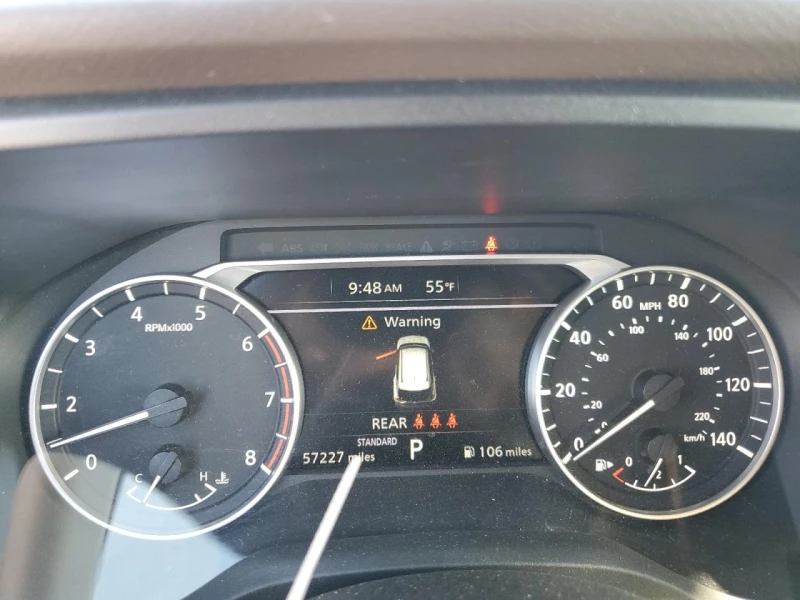 Nissan Rogue 2.5* SV, снимка 11 - Автомобили и джипове - 53403575