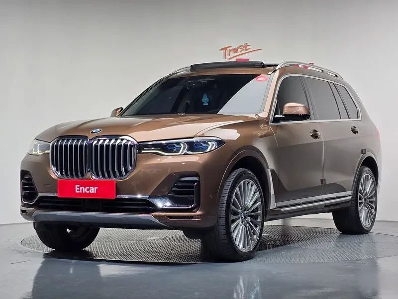 BMW X7 30d xDrive/ LASER/ AMBIENT/ МАСАЖ/ HARMAN/ 6МЕСТА