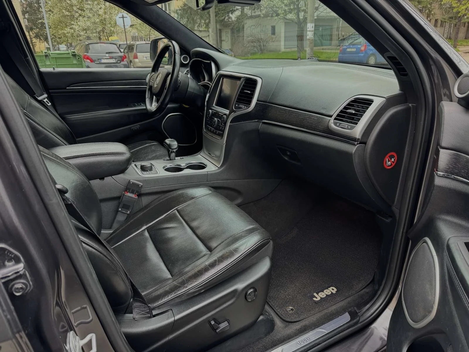 Jeep Grand cherokee Summit Панорама Обдухване - изображение 9