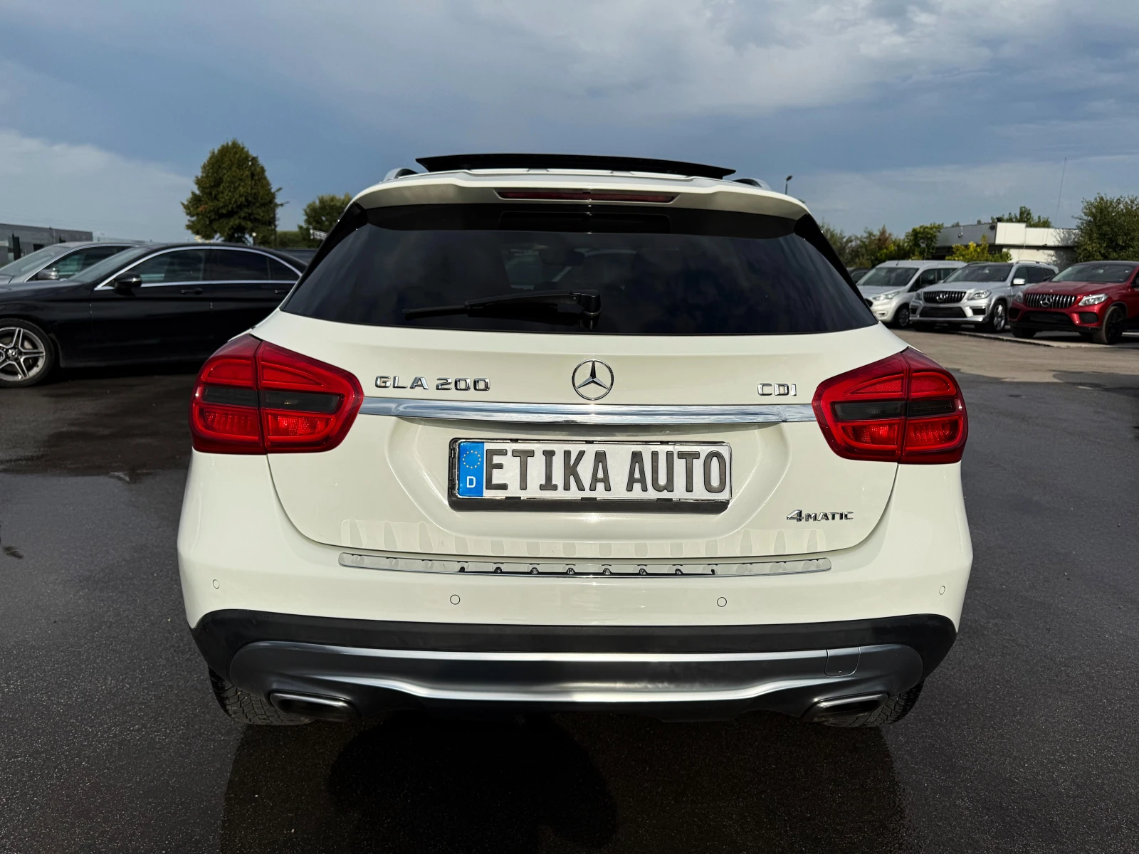 Mercedes-Benz GLA 200 4x4-PANORAMA-LED-BIXENON-KAMERA-GERMANIA !!! - изображение 6