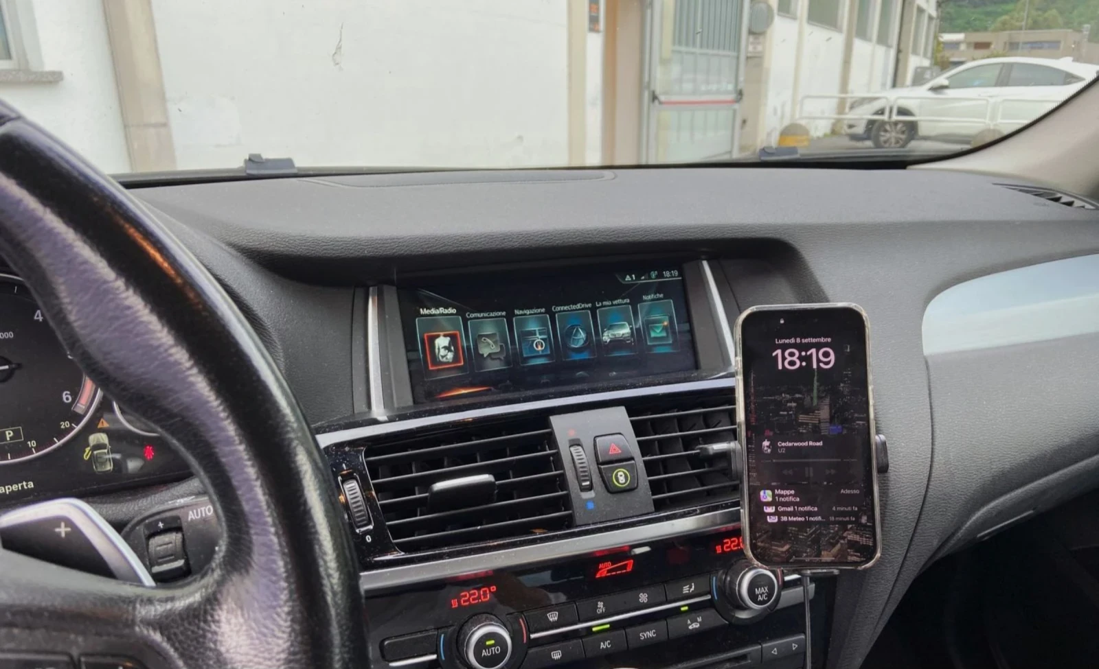 BMW X3 2.0d 190hp. 2018..g - изображение 8