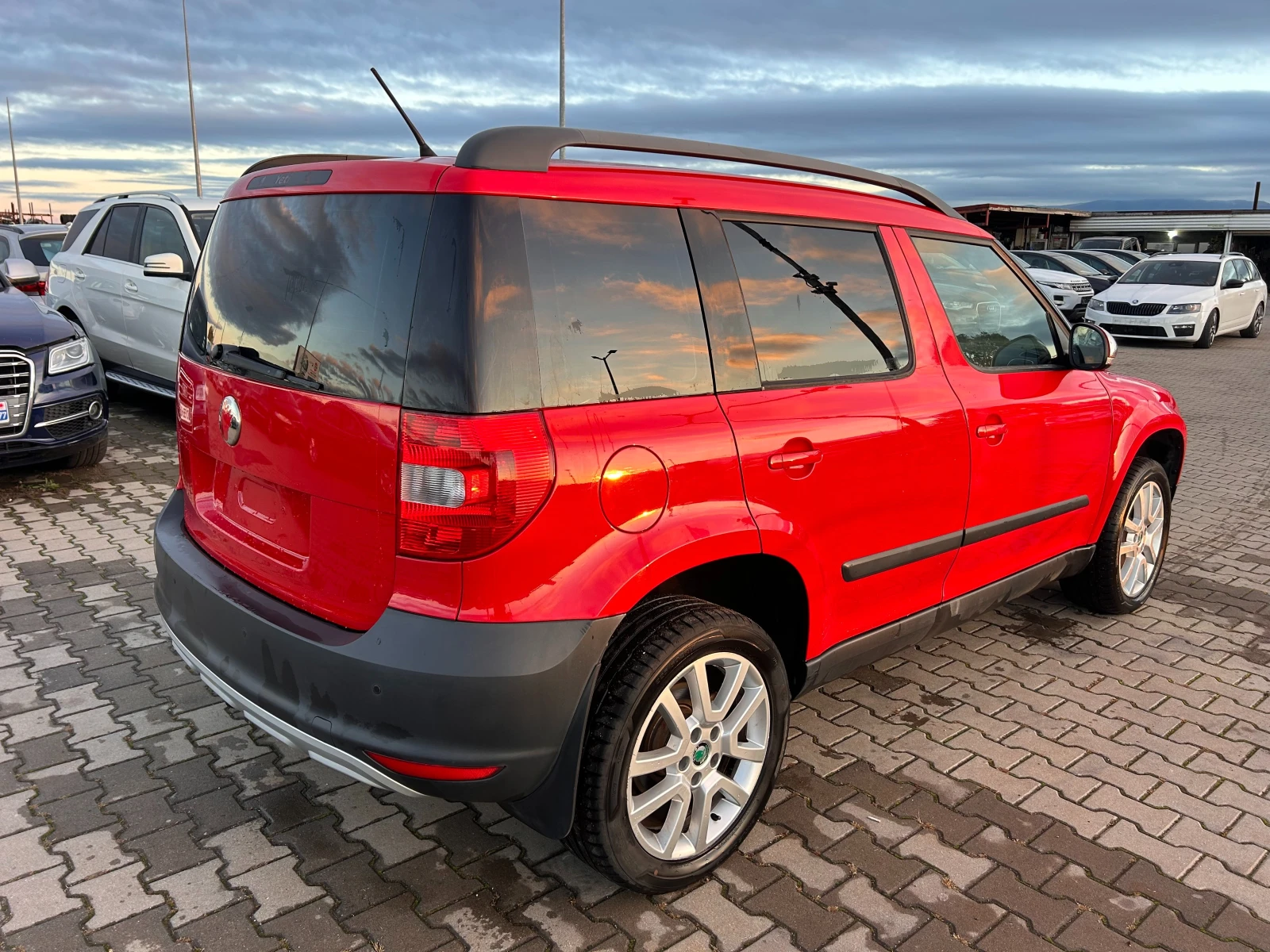 Skoda Yeti 2.0TDI 4X4 NAVI EURO 5 - изображение 6