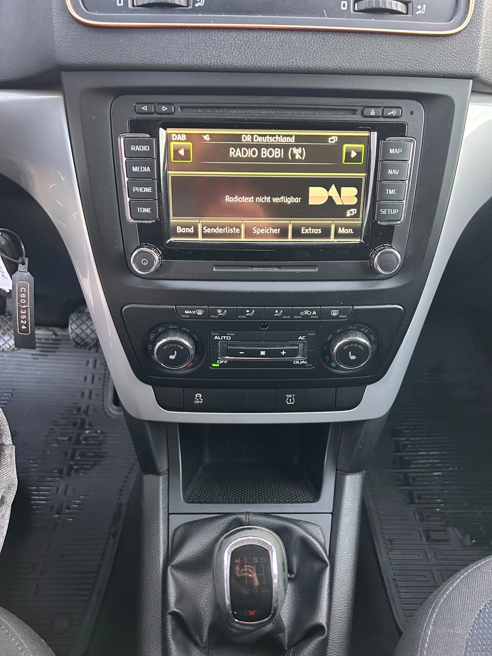 Skoda Yeti 2.0TDI 4X4 NAVI EURO 5 | Mobile.bg   13