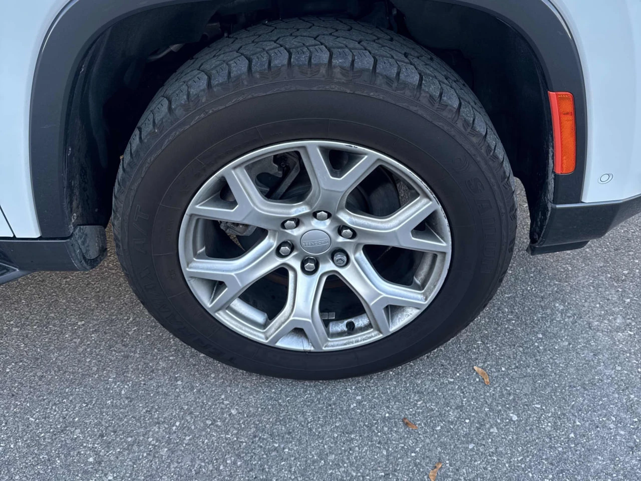 Jeep Grand Wagoneer CARFAX* ��������������� ��� ������������ ������ | Mobile.bg � ����������� 7