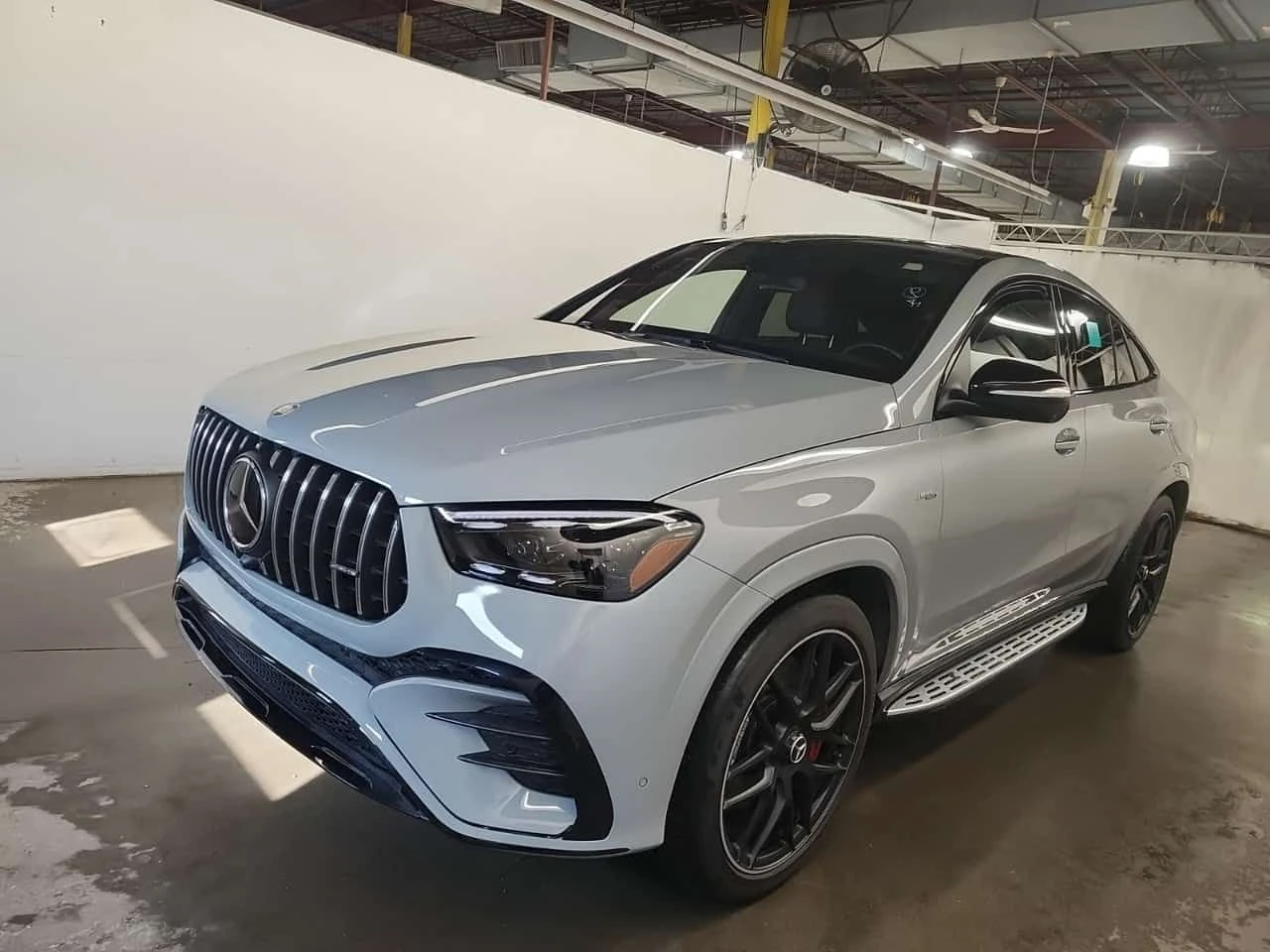 Mercedes-Benz GLE 53 4MATIC   COUPE | NARDO GREY | CARFAX, снимка 2 - Автомобили и джипове - 53715600