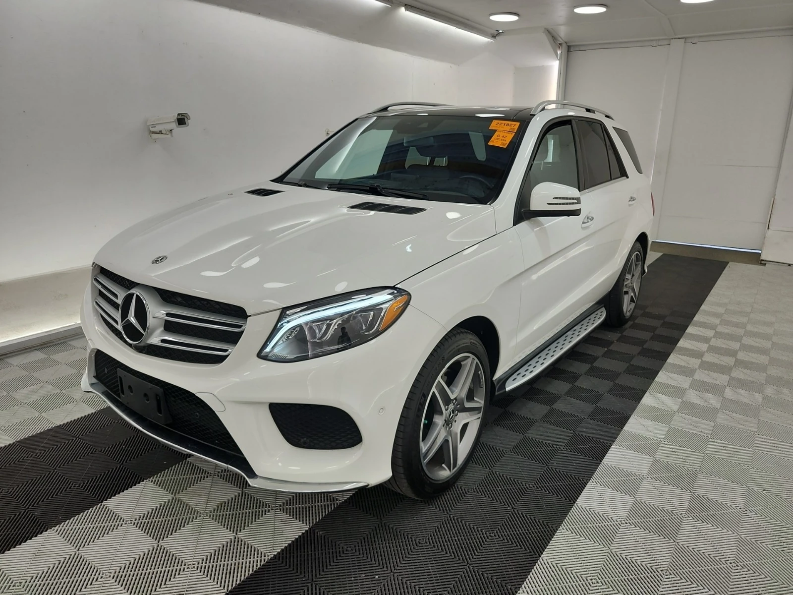 Mercedes-Benz GLE 400 AMG ПАКЕТ * ПАНОРАМА * БЕЗ ИНЦИДЕНТИ * CARFAX * 