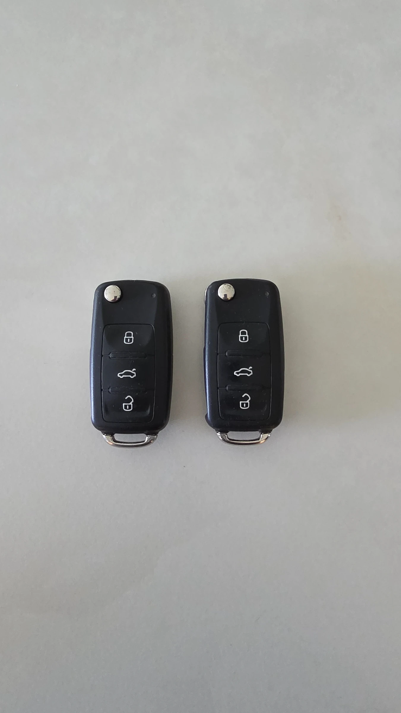 VW Tiguan 2.0 TDI 4 MOTION, снимка 8 - Автомобили и джипове - 55597135