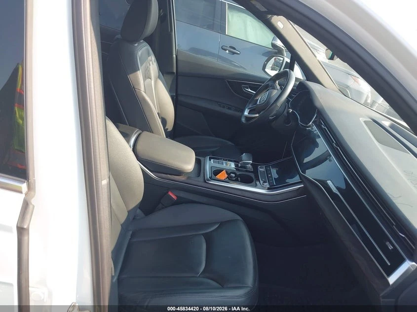 Audi Q7 55TFSI* QUATTRO* КОЖА* ПОДГРЕВ* ПАНОРАМА* КАМЕРА* , снимка 5 - Автомобили и джипове - 56211060