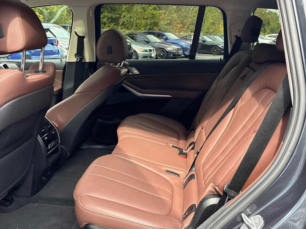 BMW X7 * xDrive40i * CARFAX * ��� ������������ ������ | Mobile.bg � ����������� 15