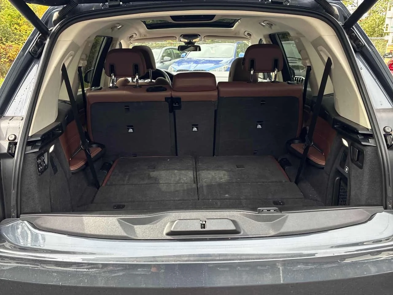 BMW X7 * xDrive40i * CARFAX * ��� ������������ ������ | Mobile.bg � ����������� 16