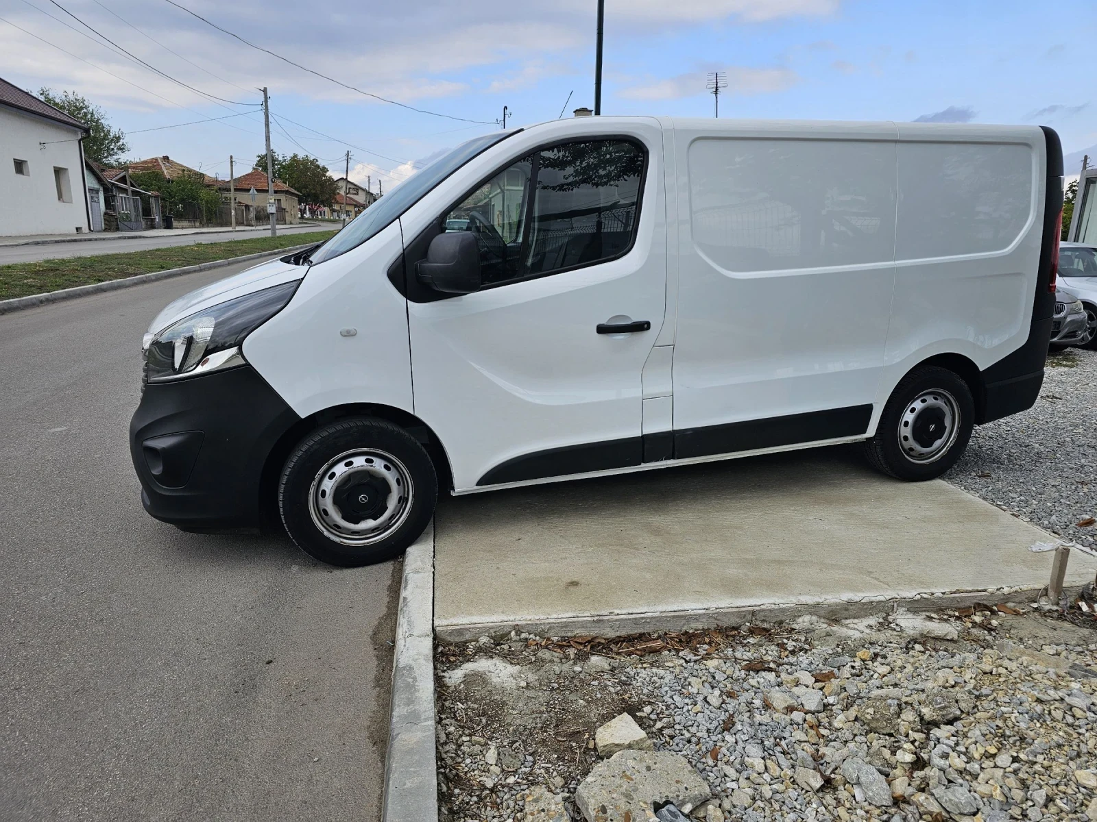 Opel Vivaro 1.6 CDTi BiTurbo Edition - изображение 4