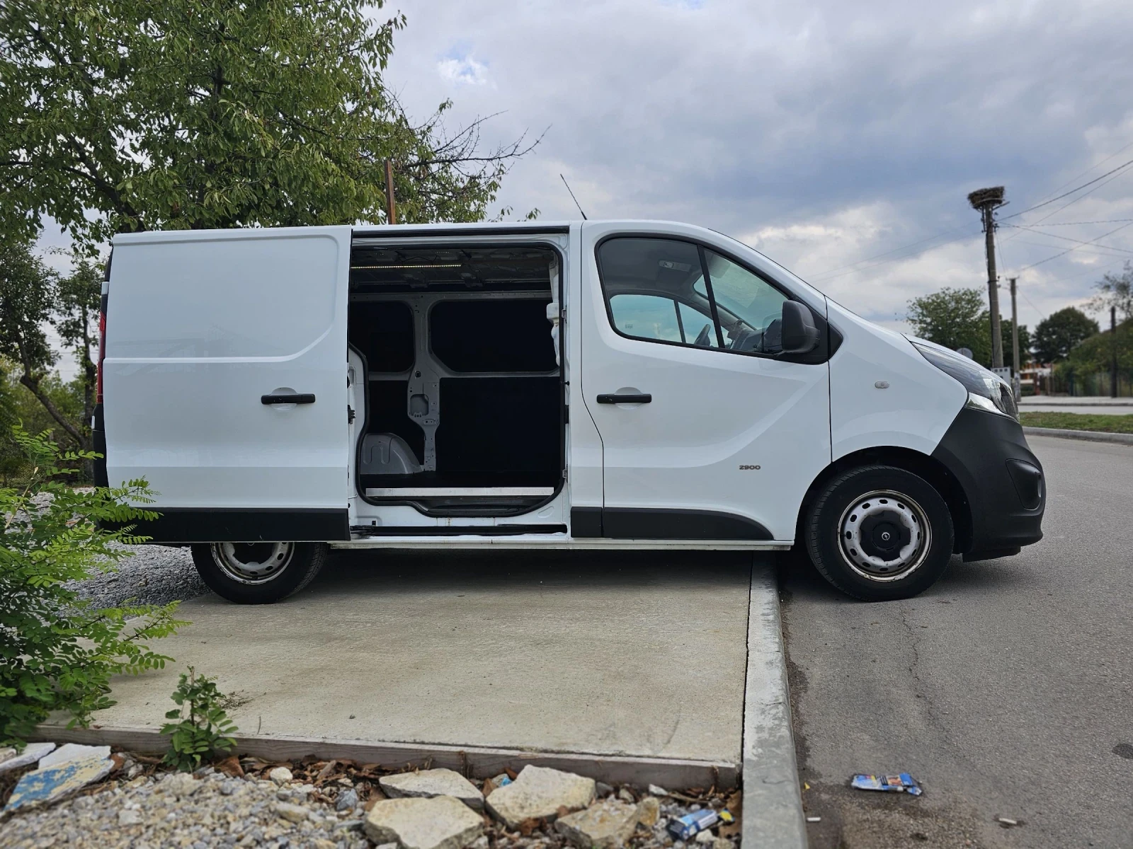 Opel Vivaro 1.6 CDTi BiTurbo Edition - изображение 8