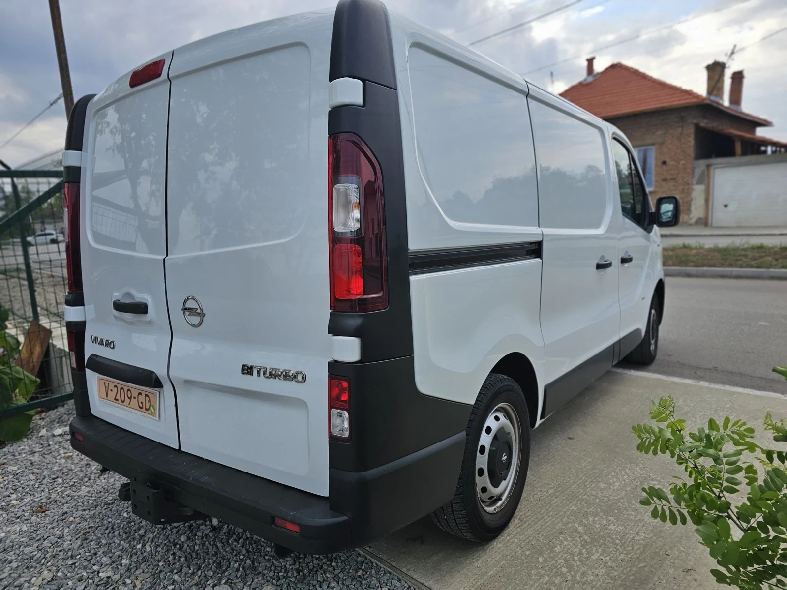 Opel Vivaro 1.6 CDTi BiTurbo Edition - изображение 7