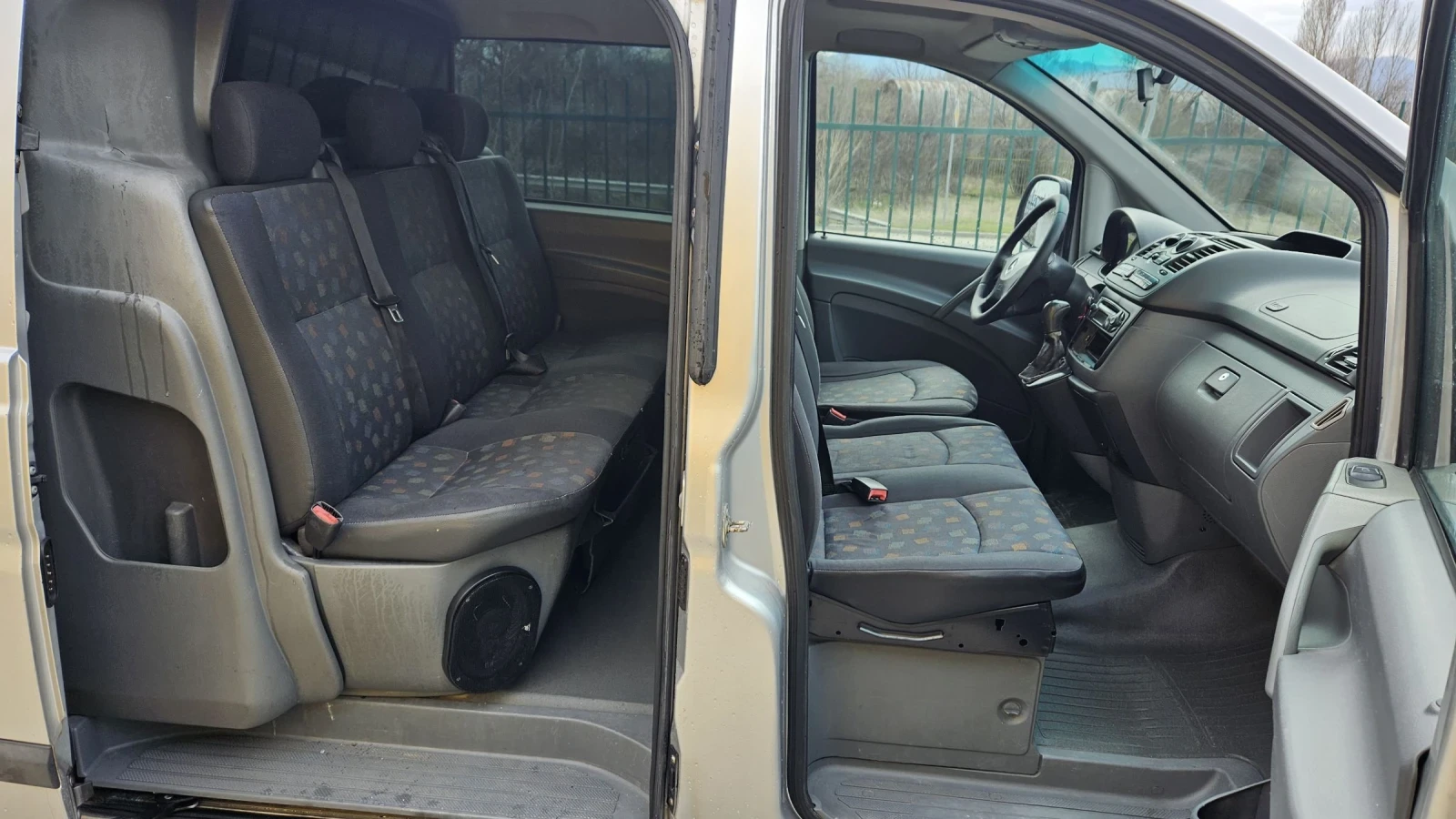 Mercedes-Benz Vito 5+ 1Автоматик Климатик, снимка 5 - Бусове и автобуси - 53924759