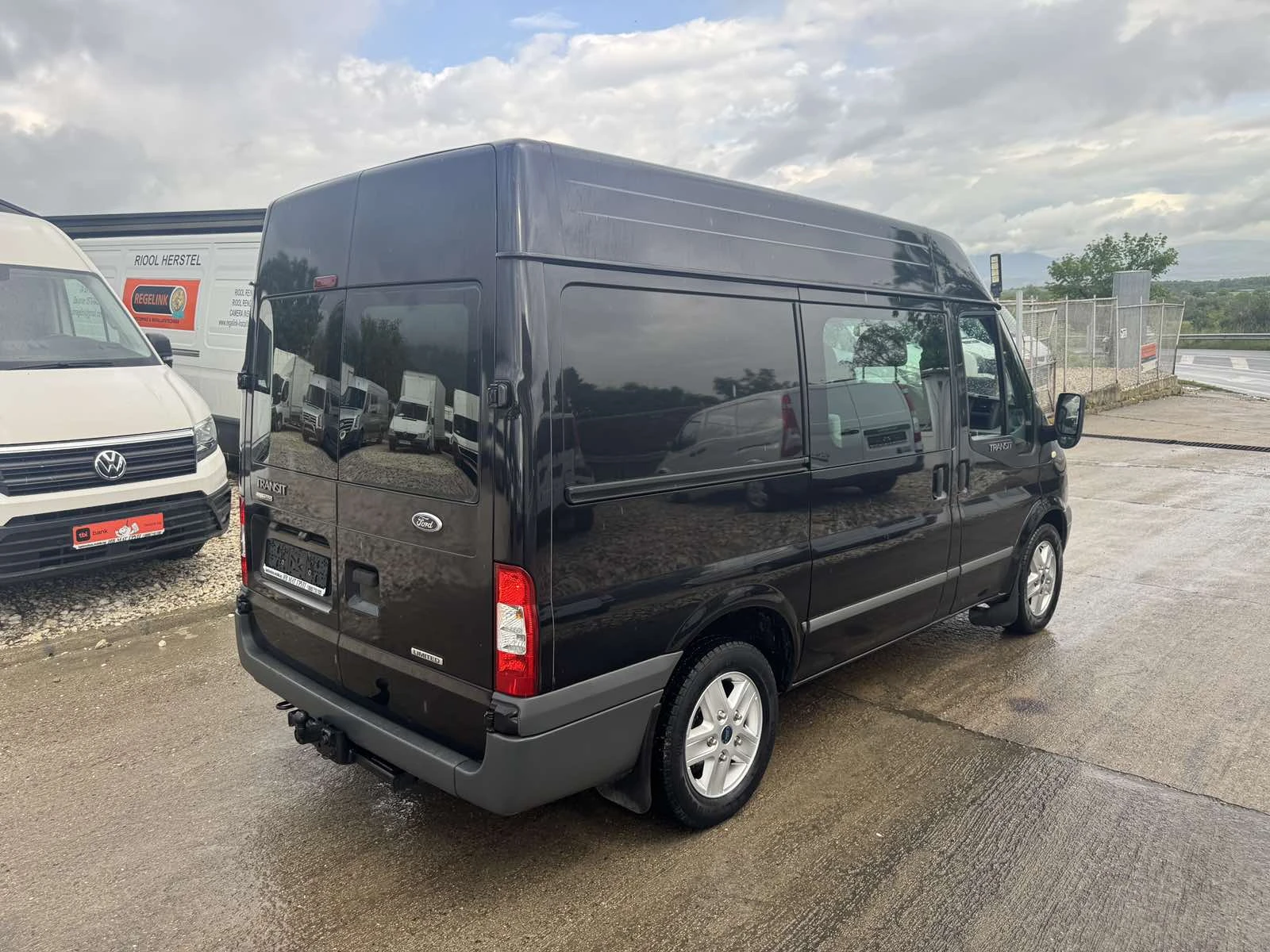 Ford Transit 6местен KLIMA, 140к.с, снимка 4 - Бусове и автобуси - 54649399
