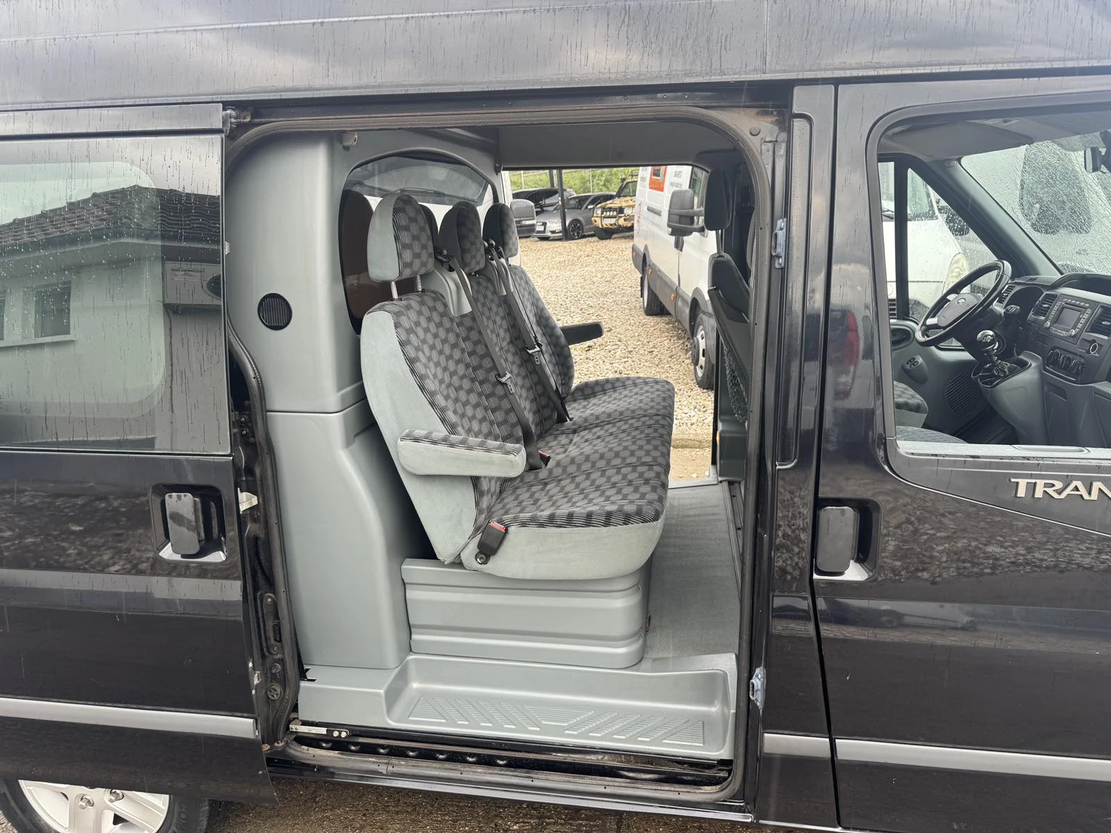 Ford Transit 6местен KLIMA, 140к.с, снимка 17 - Бусове и автобуси - 54649399