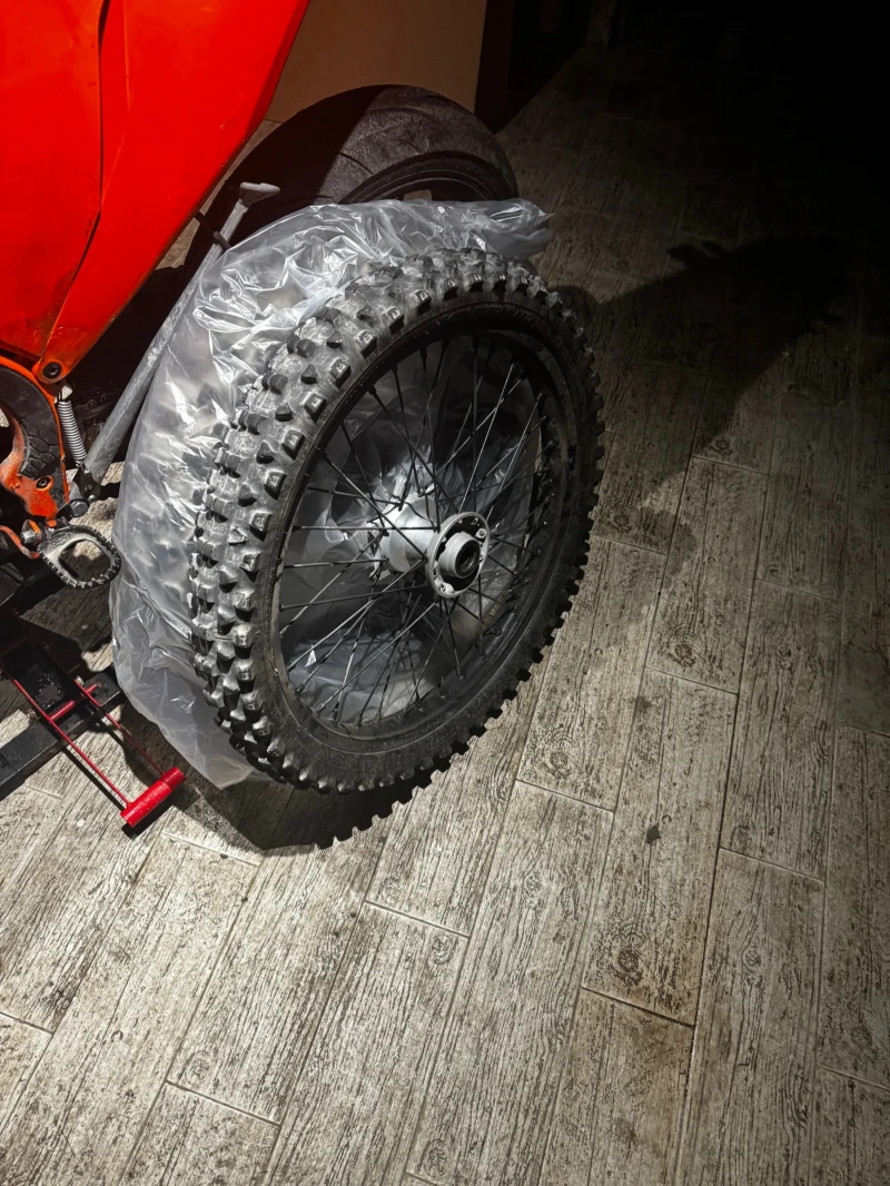 Ktm 250 A1регистриран !!! Exc-f sixdays, снимка 10 - Мотоциклети и мототехника - 53226004