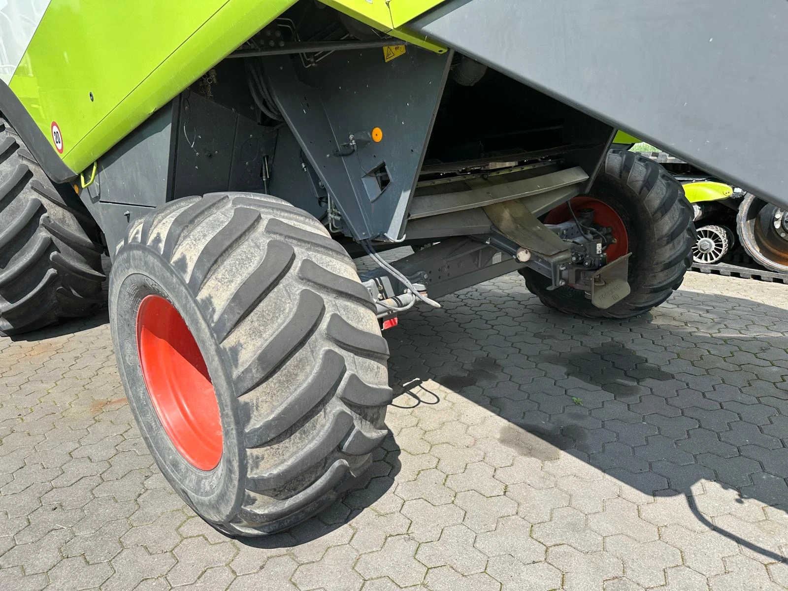 Комбайн Claas Lexion 540 - изображение 8