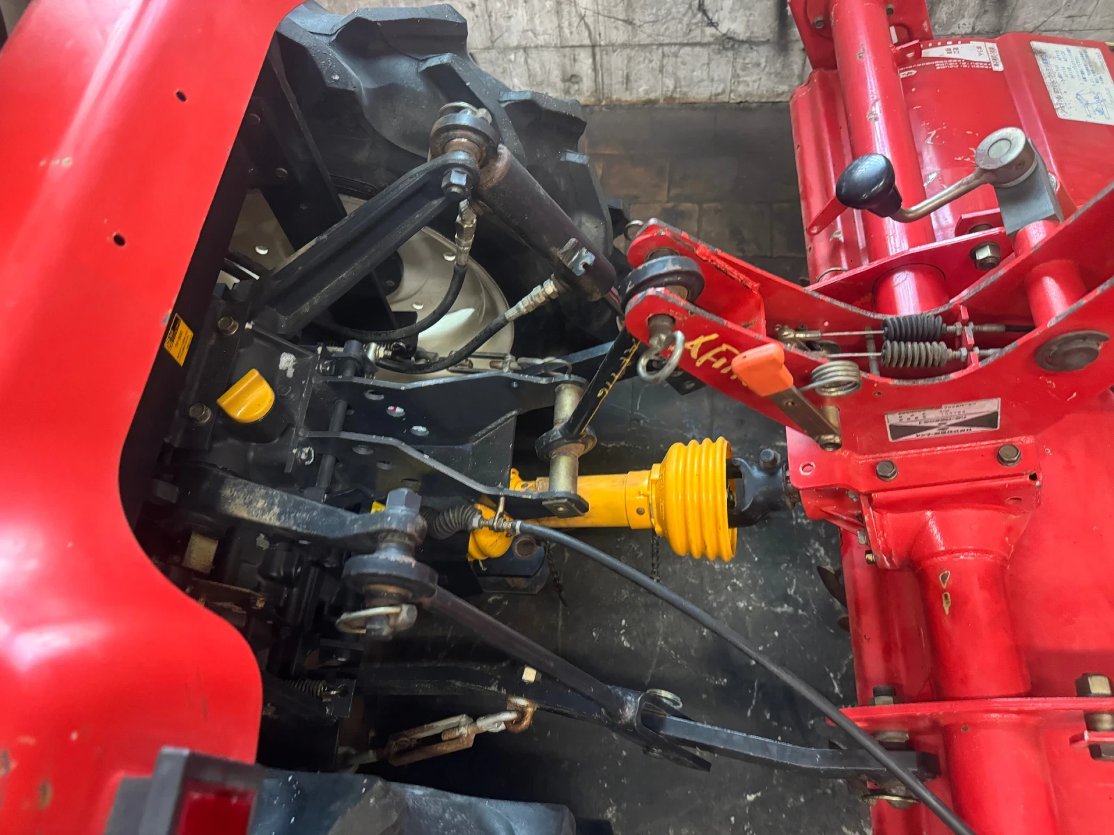 Трактор Yanmar AF116D - изображение 7