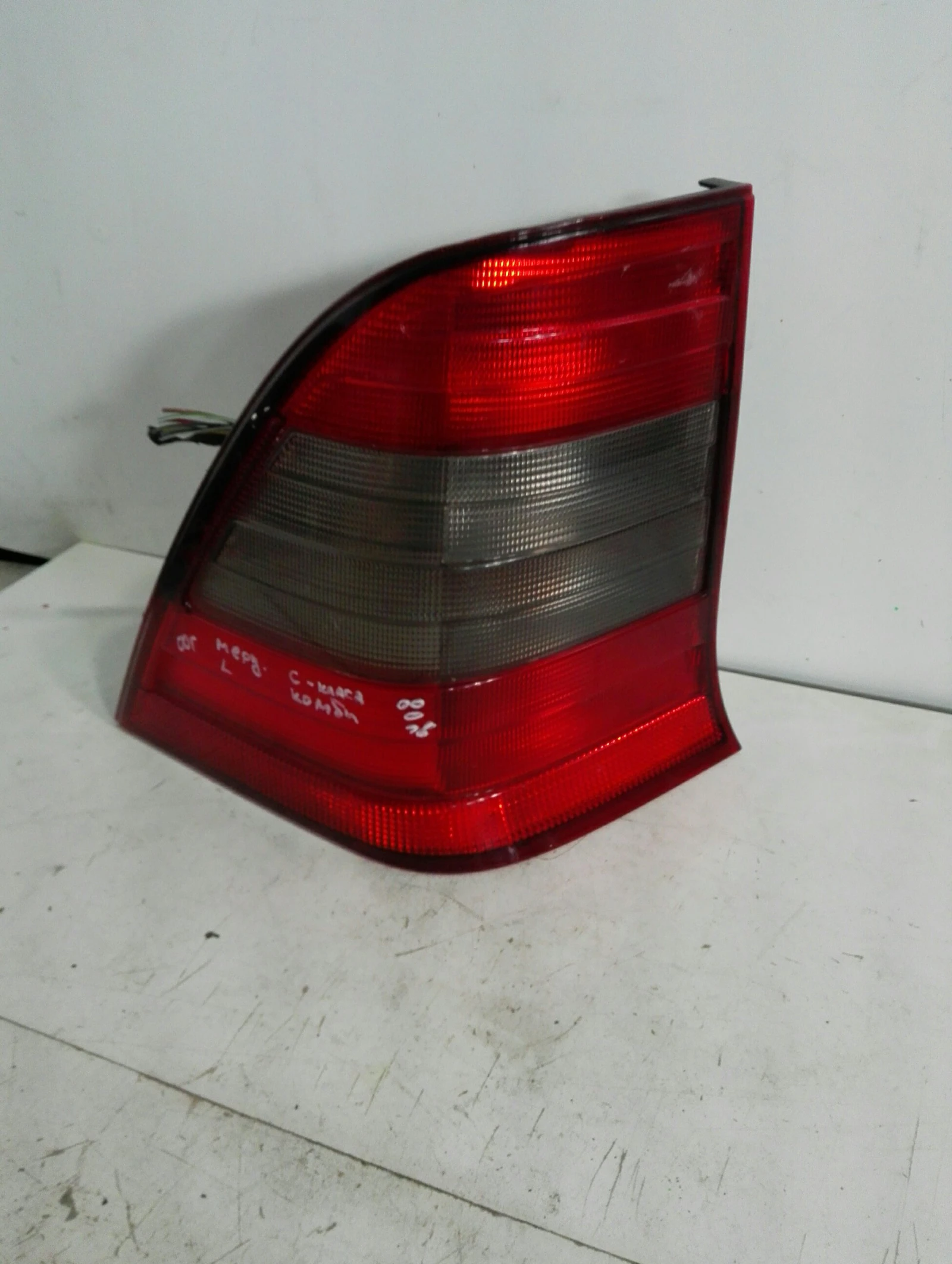 ���� ��� �������� �-����� ����� | Mobile.bg � ����������� 1