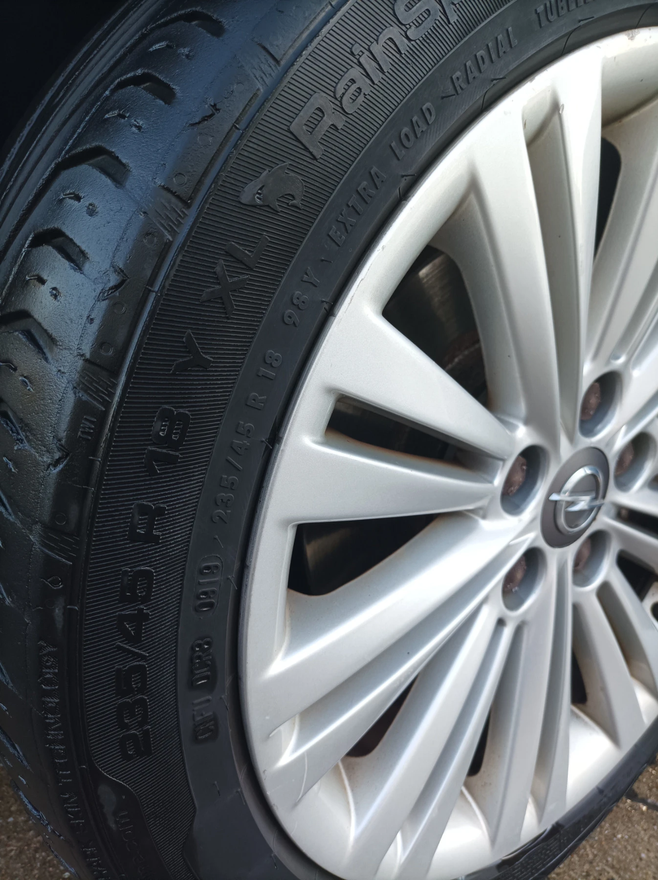  235/45R18 | Mobile.bg   1