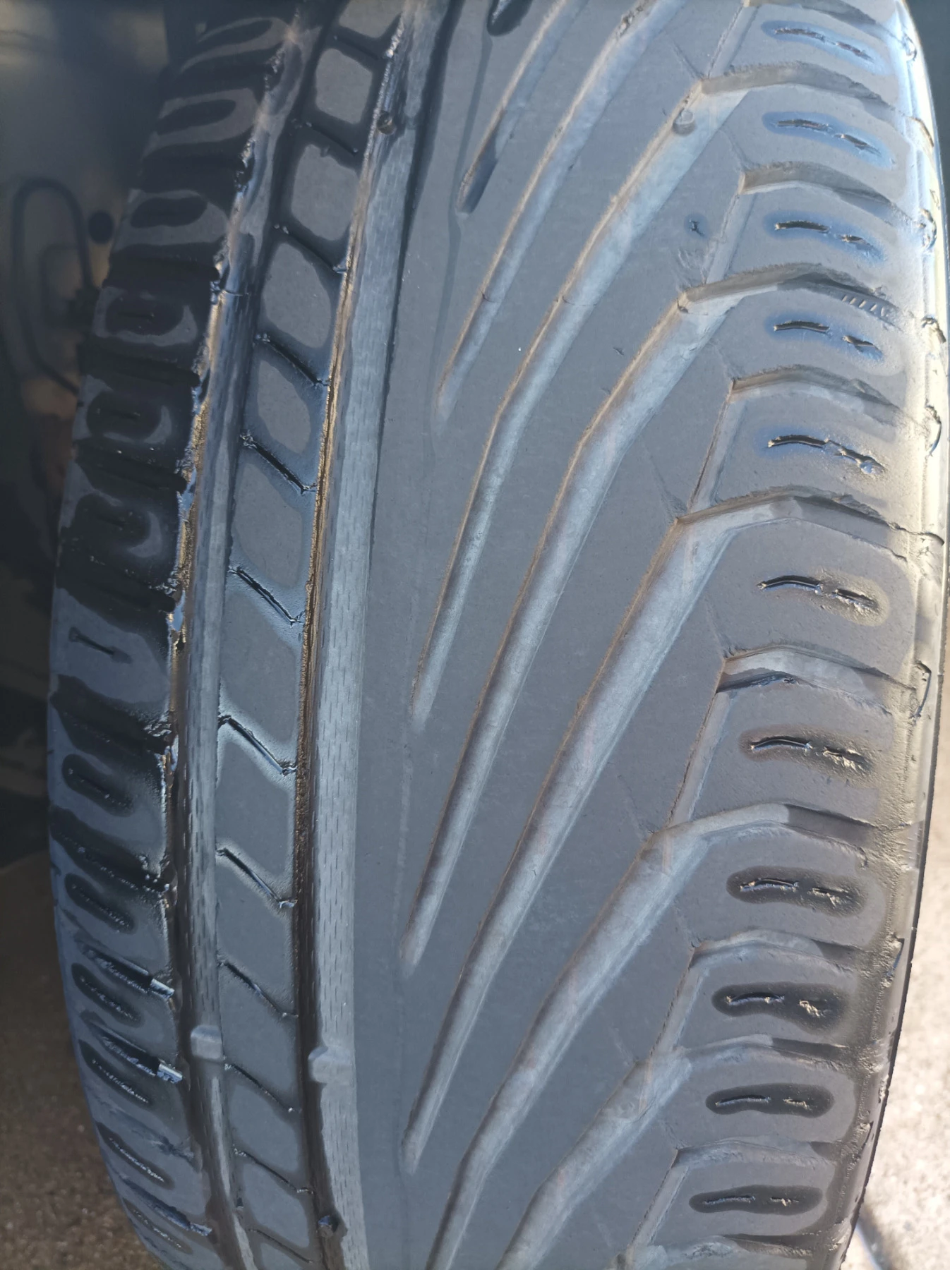  235/45R18 | Mobile.bg   2