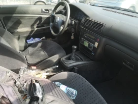 VW Passat - 1400 € / 2738.16 лв. - 42492527 12