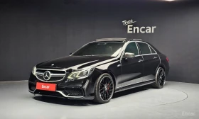 ������ Mercedes-Benz E 400