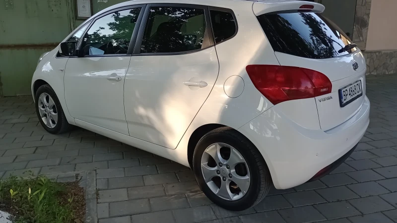 Kia Venga, снимка 4 - Автомобили и джипове - 47990247