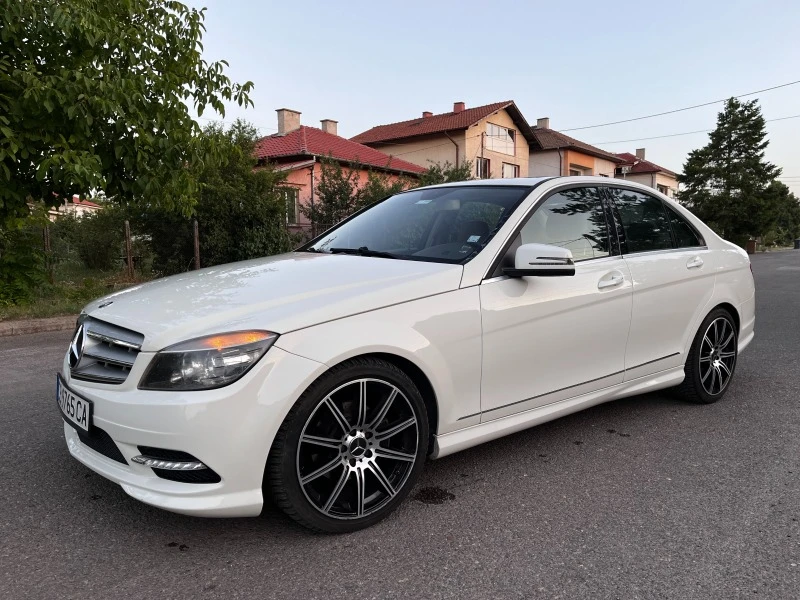 Mercedes-Benz C 300 4matic, снимка 2 - Автомобили и джипове - 48368958