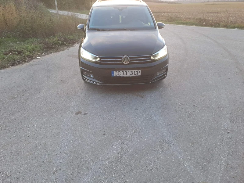 VW Touran, снимка 9 - Автомобили и джипове - 48168129