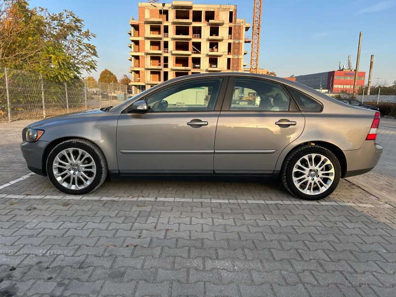 Volvo S40 КАПАРИРАНА - 1.6D, снимка 2 - Автомобили и джипове - 47755833