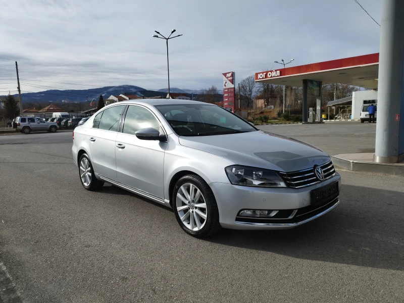 VW Passat 2.0 TDI    HIGH LINE, снимка 3 - Автомобили и джипове - 48474583