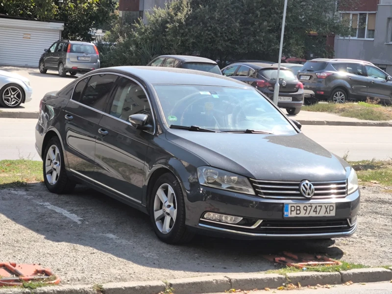 VW Passat В7, снимка 1 - Автомобили и джипове - 49051984