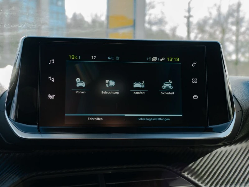 Peugeot 2008 ELECTRIC/ALLURE/136HP/360/SHZ/NAVI/LED/E161, снимка 14 - Автомобили и джипове - 50376913